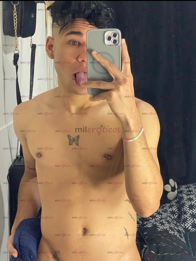 FOTOS DE BRYANT CHICO VENEZOLANO FLACO VERGON SUPER CALIENTE Y PARCHADO