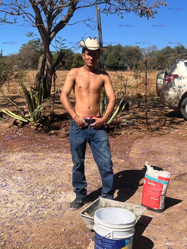 FOTOS DE SOY ÁNGEL EL CHICO PERFECTO PARA SATISFACER TUS DESEOS SEXUALES