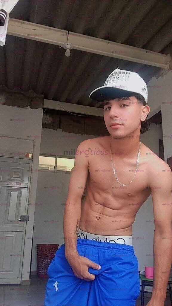 FOTOS DE POLLO SÚPER CALIENTE Y COMPLACIENTE EN LO QUE DESEES, RE PARCHADO