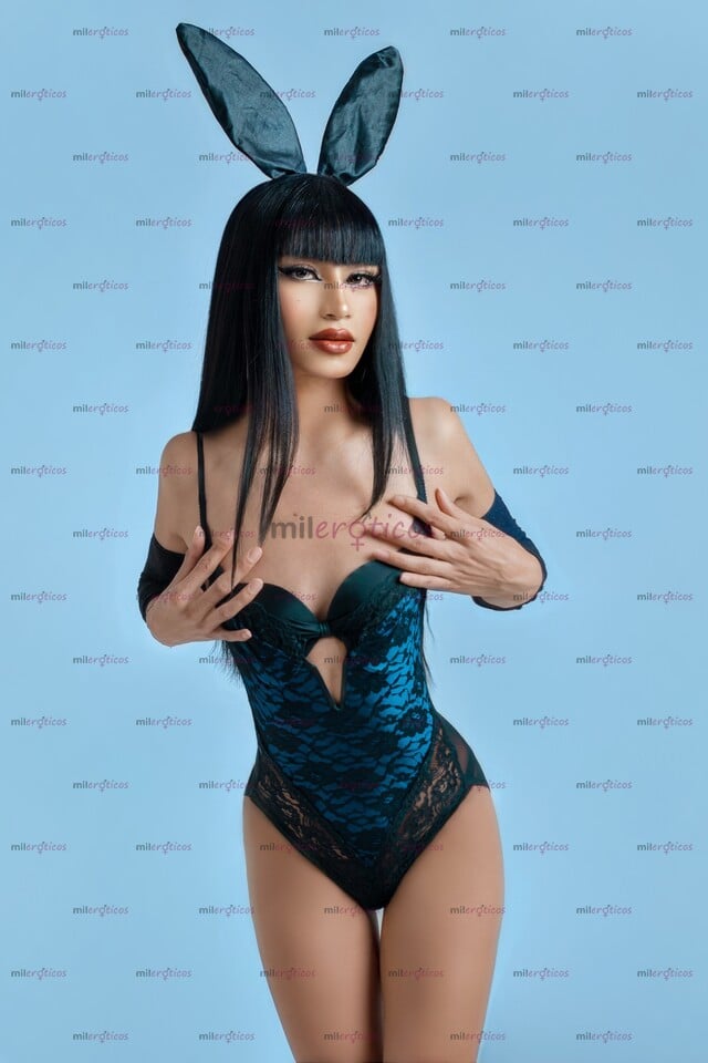 FOTOS DE SHARI ,NUEVA NIÑA,LA MEJOR MODELO CON SU CINTURA EN ACCIÓN