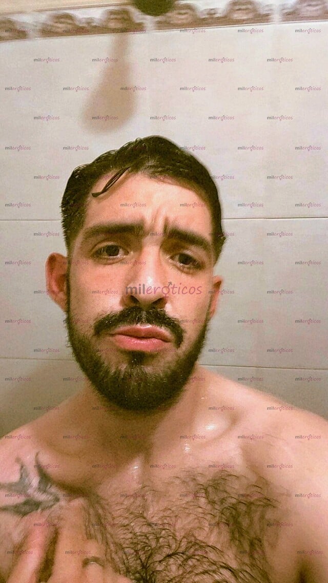 FOTOS DE ACTIVO PELUDO, VERGON Y MUY CALIENTE LISTO PARA COMPLACERTE.