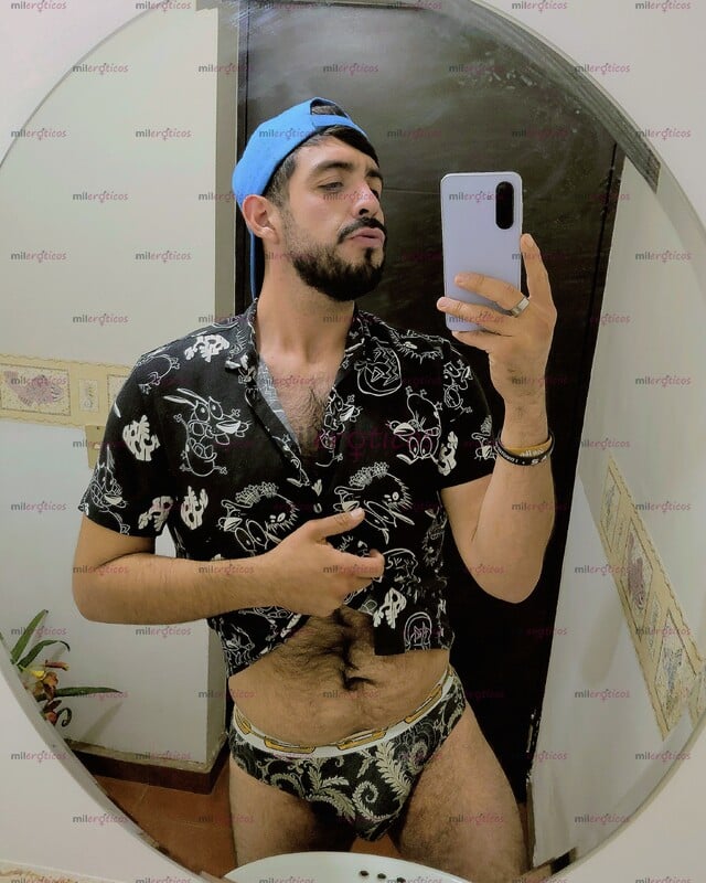 FOTOS DE ACTIVO PELUDO, VERGON Y MUY CALIENTE LISTO PARA COMPLACERTE.