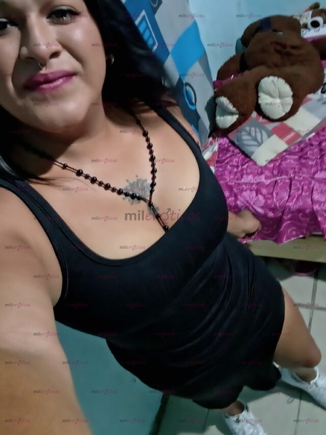 FOTOS DE HOLA SOY JACQUELINE 24 AÑOS ESTOY ALA ORDEN PARA ATENDER BB CUALQUIER FANTASÍA C