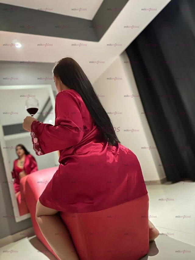 FOTOS DE CURVILÍNEA CACHONDA DISPONIBLE TODOS LOS DIAS