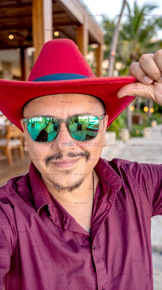 FOTOS DE CABALLERO QUE ESCUCHA TU CUERPO Y TE DESBLOQUEA CON PASIÓN