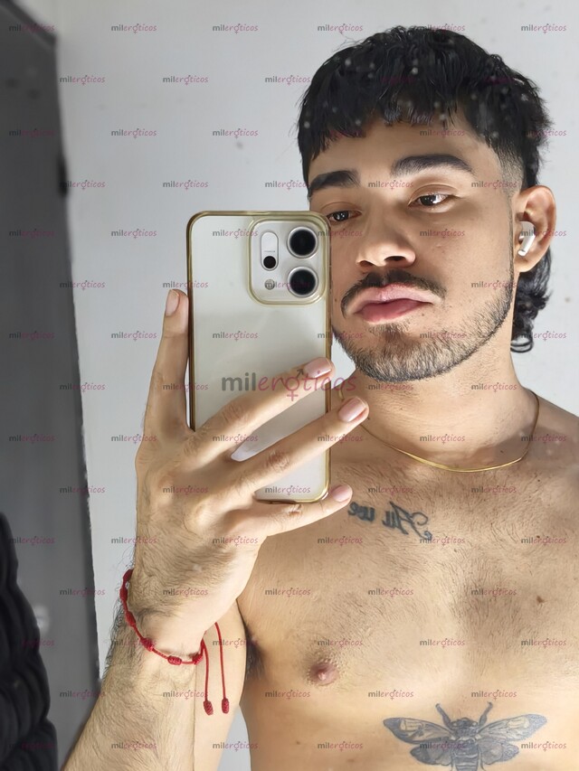 FOTOS DE VERGON BISEXUAL LECHERO CON 21CM DE DOTACIÓN DISPONIBLE PARA COMPLACERTE