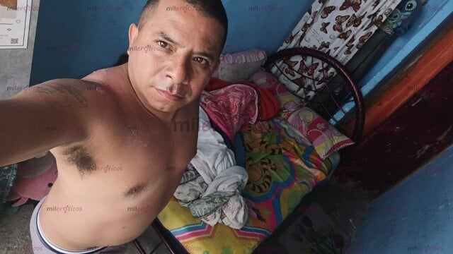 FOTOS DE CHAPARRITO,GORDITO PERO MUY CALIENTE Y REAL
