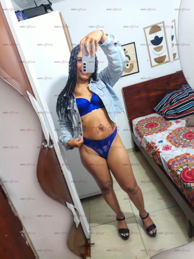 FOTOS DE CAMILA TU NINFÓMANA CON CUQUITA APRETADITA Y CALENTICA VEN A DISFRUTAR