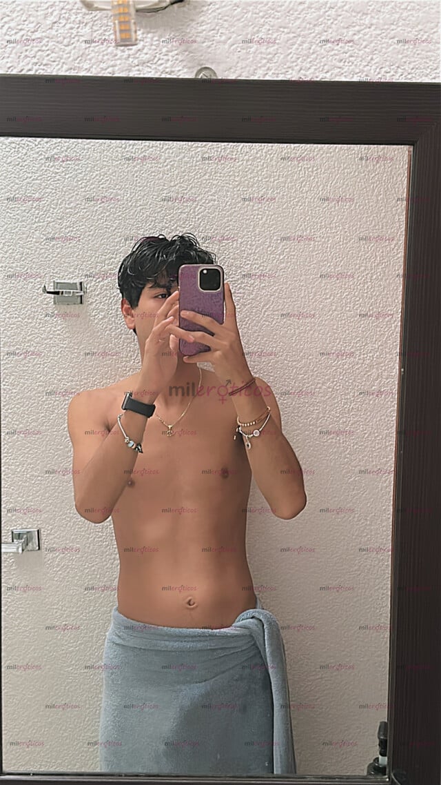 FOTOS DE MAXIMILIANO BUENA VERGA 20 CM Y BUEN CULO, AGRADABLE PARA CUALQUIER SITUACIÓN