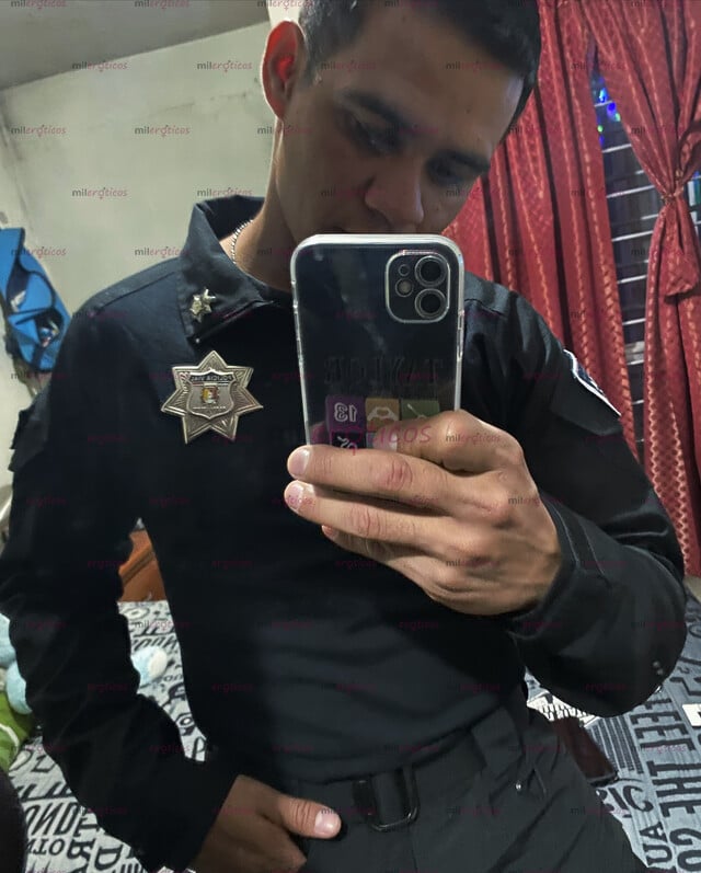 FOTOS DE CHICO CALIENTE DISCRETO CON GANAS DE PASAR UN BUEN RATO Y QUE PUEDAN SOLVENTAR