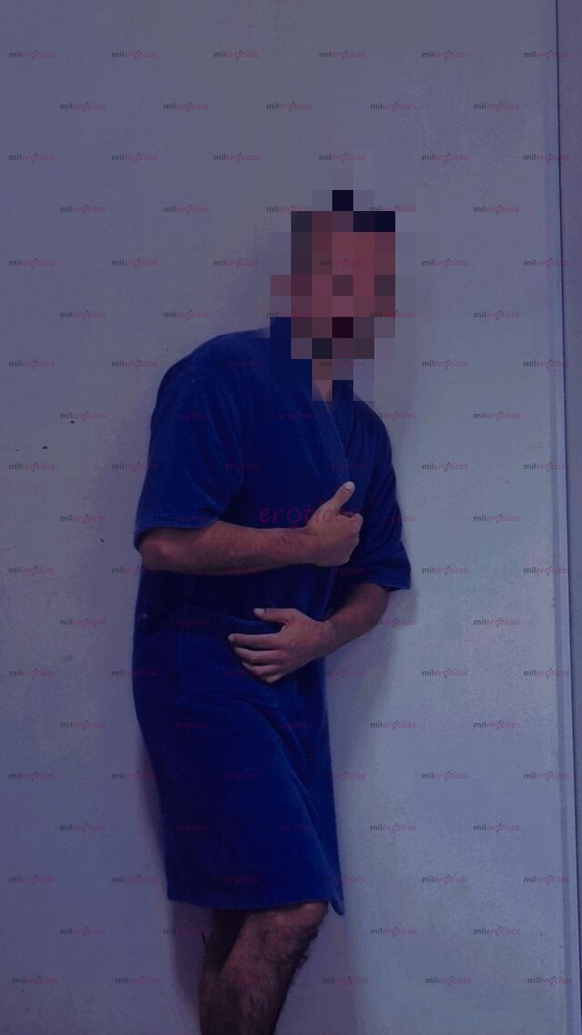 FOTOS DE SOY JAVIER UN MACHO BIEN DOTADO CON GANAS DE ROMPER CULOS