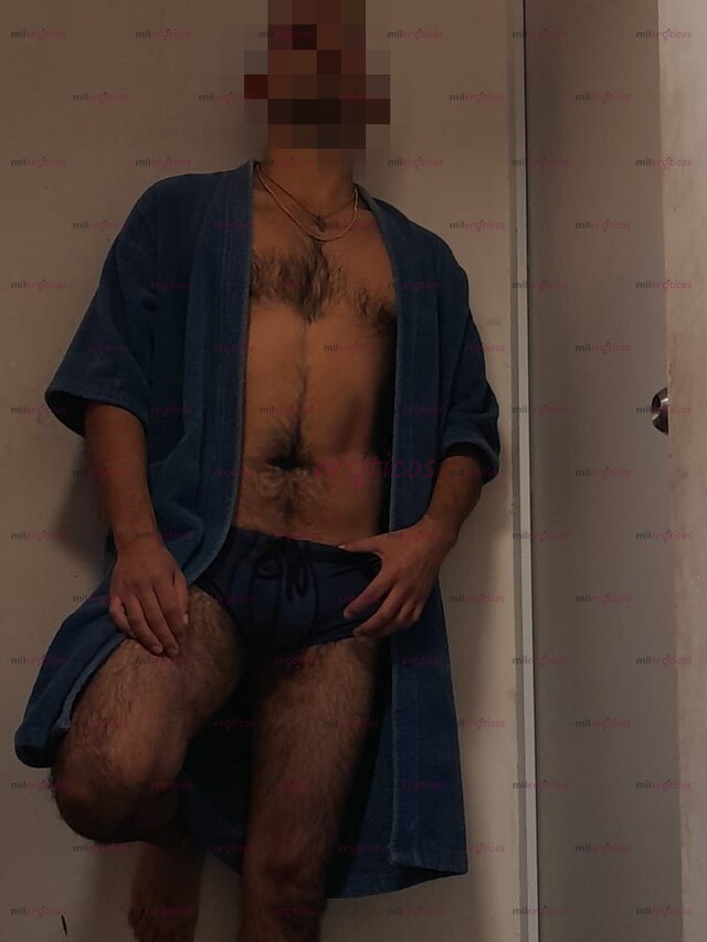 FOTOS DE SOY JAVIER UN MACHO BIEN DOTADO CON GANAS DE ROMPER CULOS