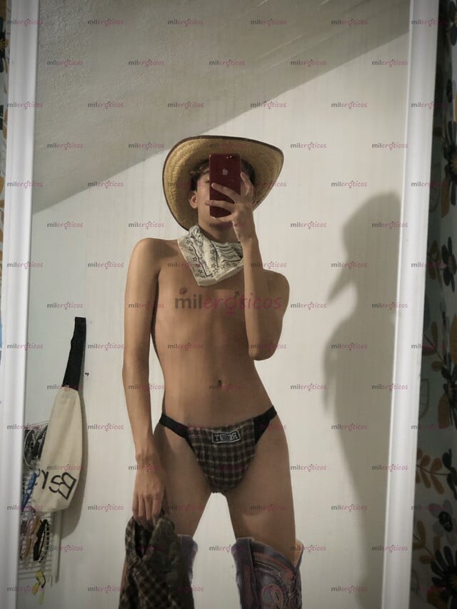 FOTOS DE FEMBOY CALIENTE Y COMPLACIENTE DE 19 AÑOS NUEVO EN TU CIUDAD