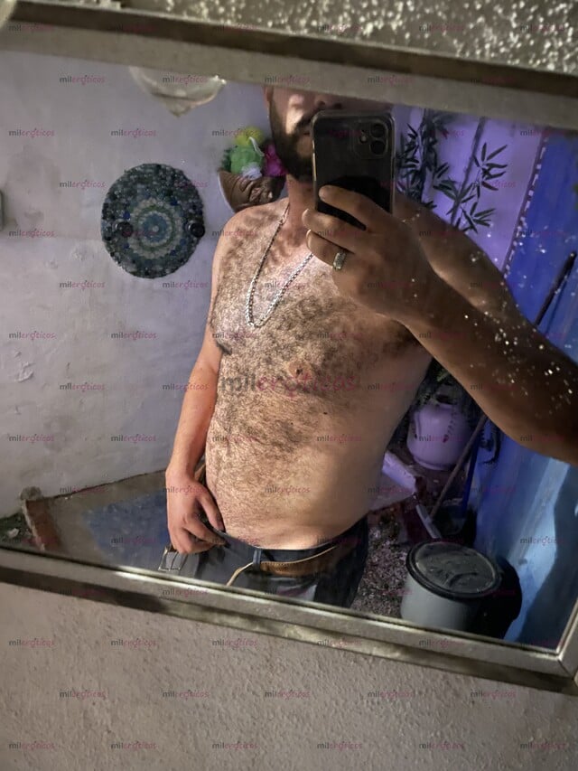 FOTOS DE ERES UN VATO MORBOSO Y CALIENTE CON GANAS DE METÉRSELA A UN VATO ?