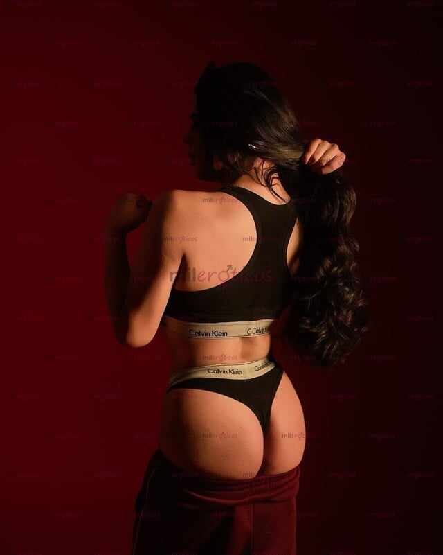 FOTOS DE LUJURIA, CÁLIDAD Y BUEN TRATO ME DISTINGUEN, LO COMPRUEBAS ?