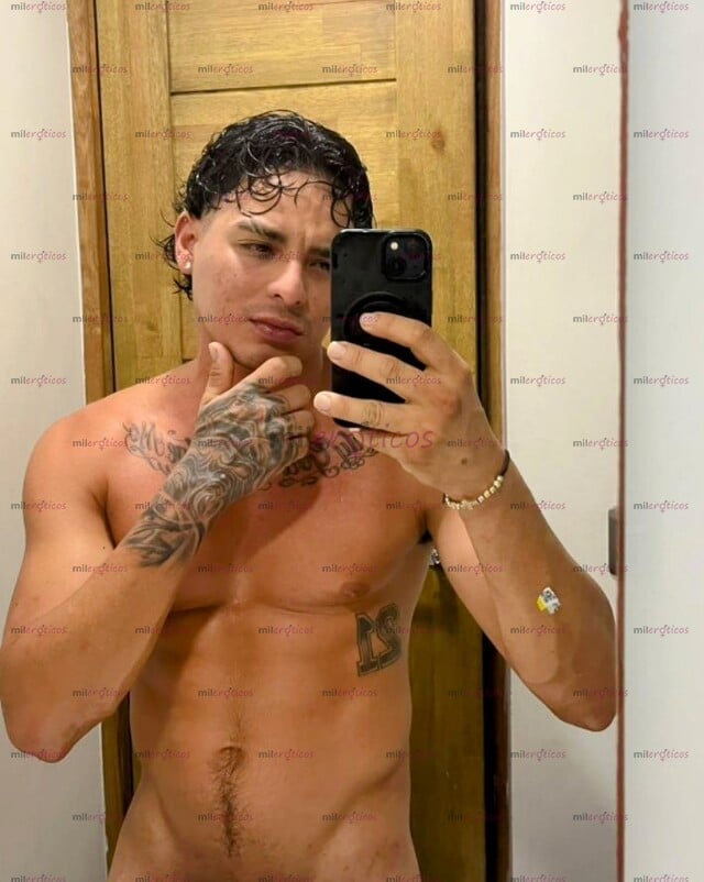 FOTOS DE HOLA SOY EL HOMBRE QUE VA SER TUS FANTASIAS REALIDAD ,QUERRAS VOLVER