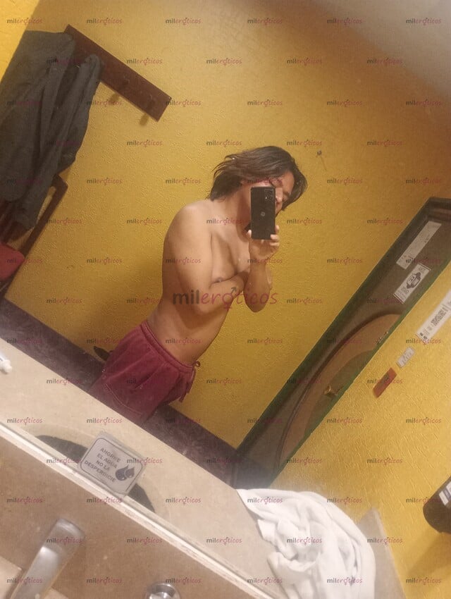 FOTOS DE CHICO MORENO ALTO, DE BUENA VERGA BUSCA A QUIEN SODOMISAR Y SUMISAR