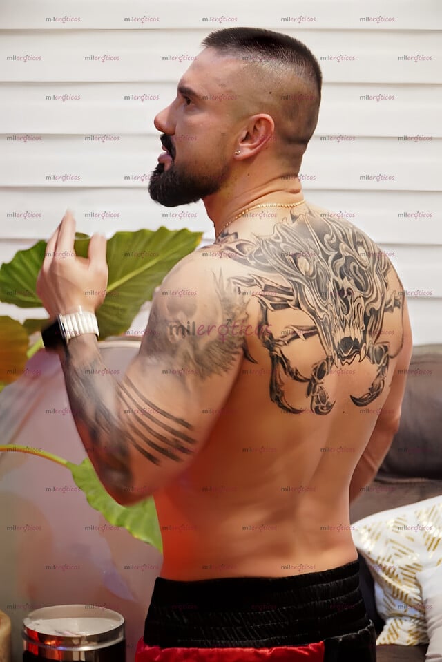FOTOS DE DOTADO, MASCULINO, ACTIVO, EXMILITAR, DEPORTISTA, GUAPO,INTELIGENTE,CABALLERO
