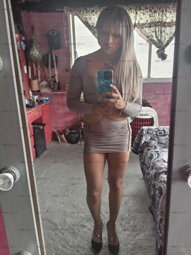 FOTOS DE ALEXIA PUTITA INTER CON BUEN CARAMELO Y CULO