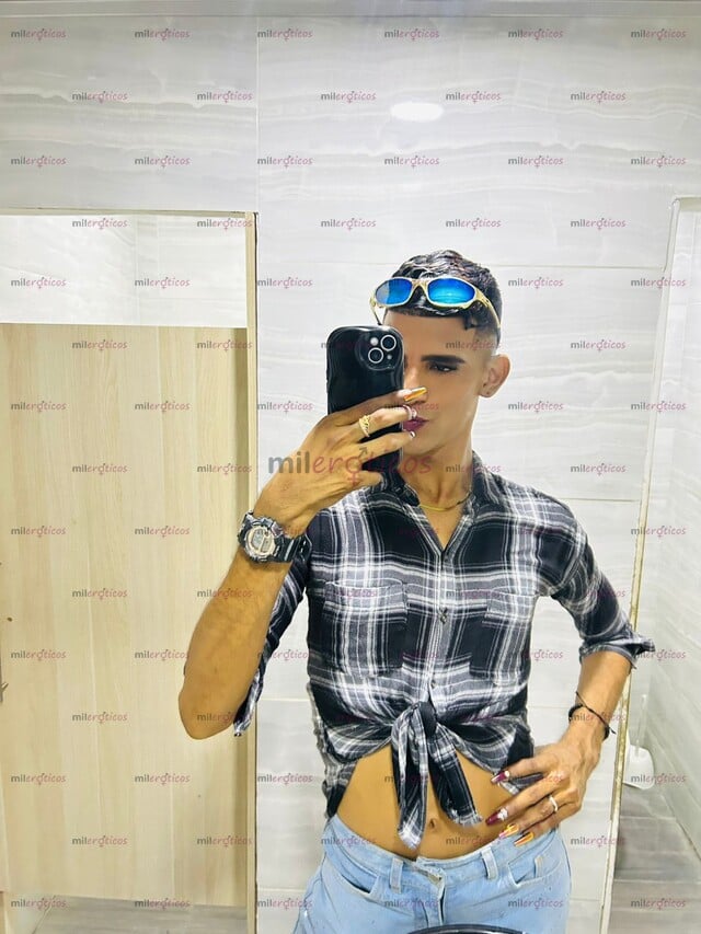 FOTOS DE CHICA TRANS TRAGONA VERSÁTIL FEMBOY SIN LÍMITES Y COMPLACIENTE A MACHOS