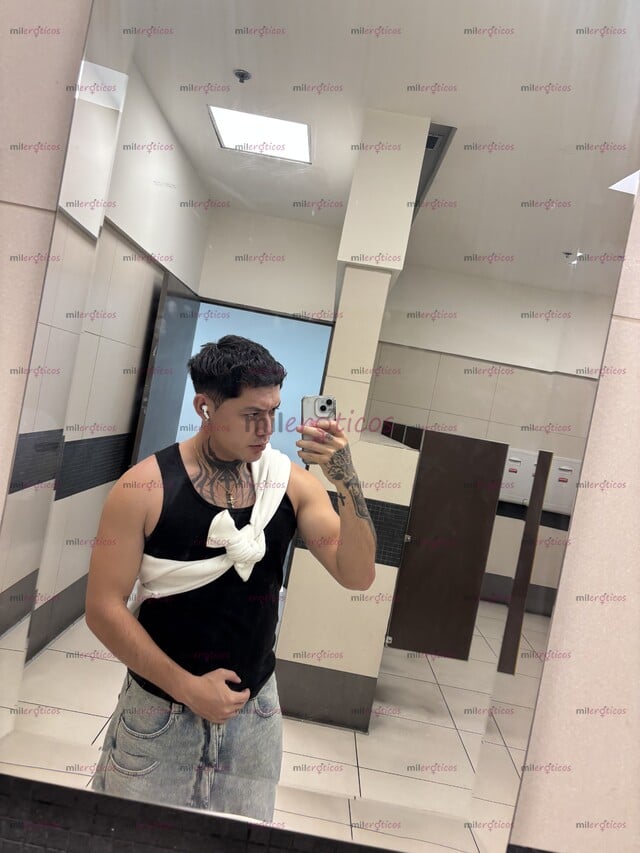 FOTOS DE JOBEN CON BUEN CUERPO, SOY TODO LO QUE NECESITAS
