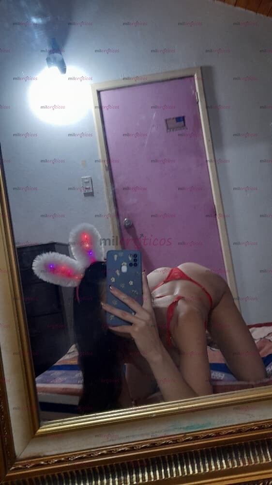 FOTOS DE ¡VEN A VER CÓMO GIME UNA FLAQUITA BIEN PERRITA! ¿ME CALIENTAS?