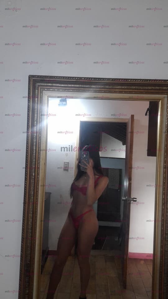 FOTOS DE ¡VEN A VER CÓMO GIME UNA FLAQUITA BIEN PERRITA! ¿ME CALIENTAS?