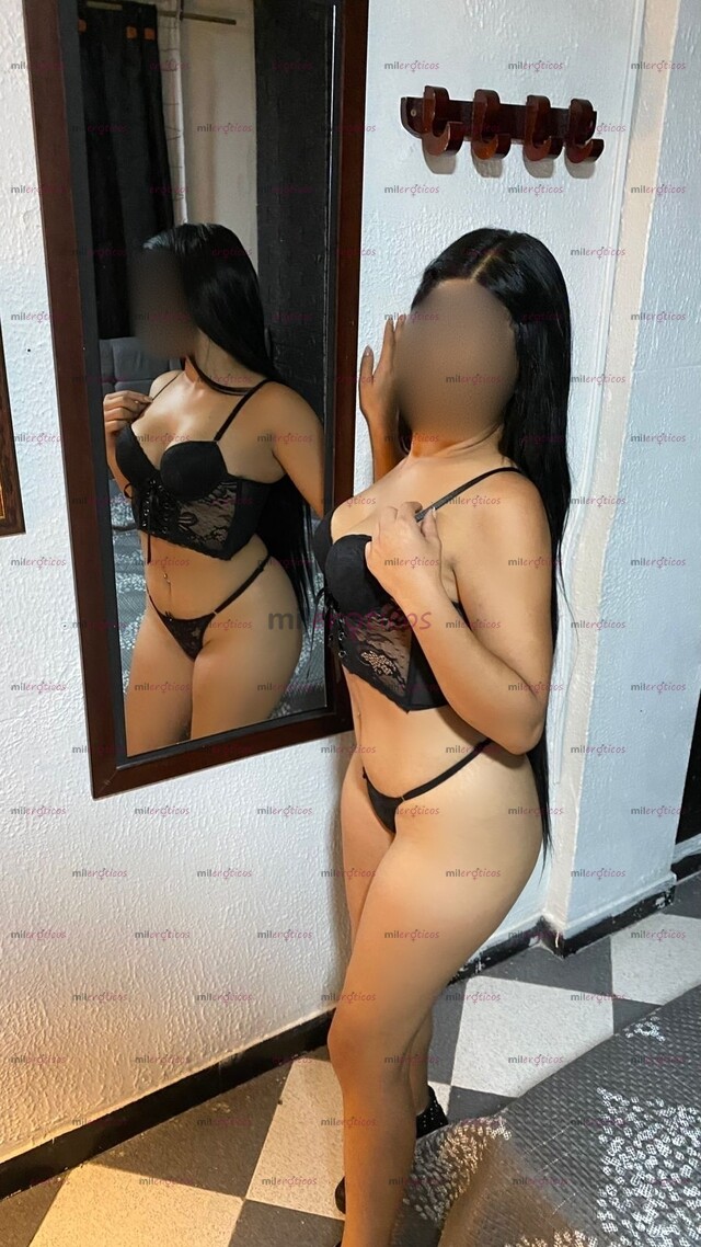 FOTOS DE EXPLOSIVA NENA COMPLACIENTE NAOMI 20 AÑOS EXELENTE TRATO DE NOVIOS