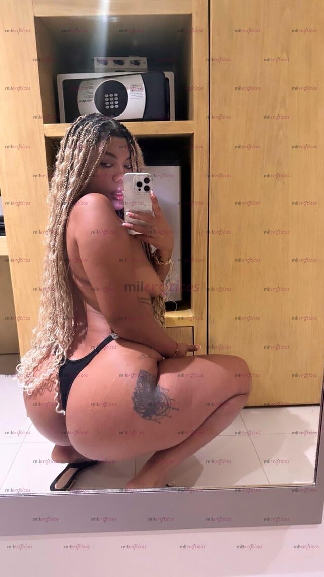 FOTOS DE MORENA HERMOSA RECIÉN LLEGADA TOTAL MENTE NATURAL