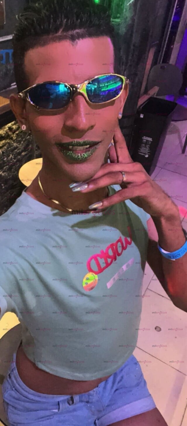 FOTOS DE CHICA TRANS TRAGONA VERSÁTIL FEMBOY SIN LÍMITES Y COMPLACIENTE A MACHOS
