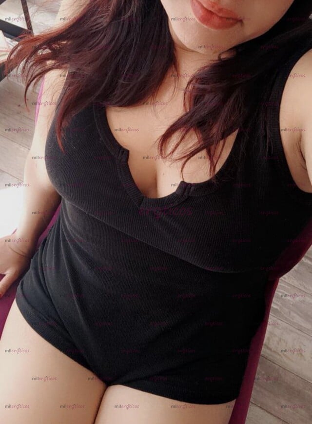 FOTOS DE $700 PIEL MORENA, 165CM, NI GORDIS NI FLACA, BASTANTE HOT.
