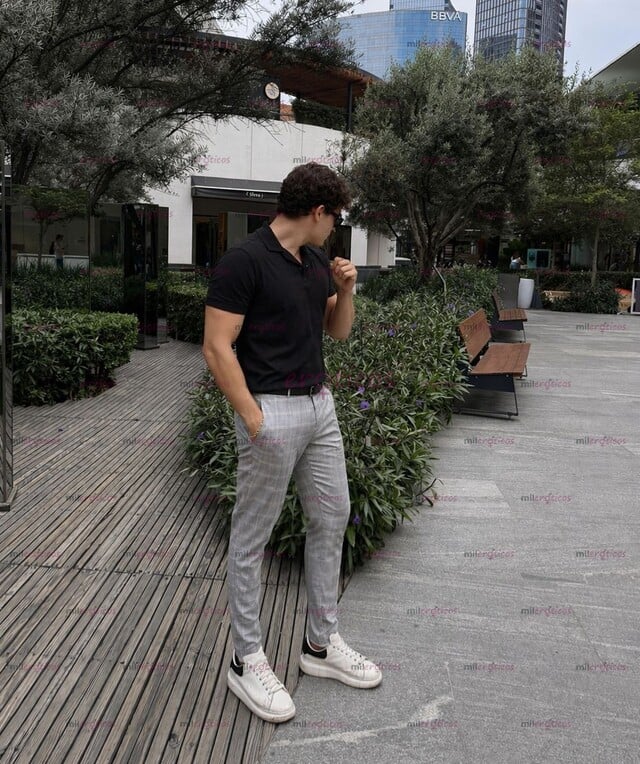 FOTOS DE JOVENCITO CALIENTE SUPER DISCRETO SOLO GENTE CON CLASE 20CM