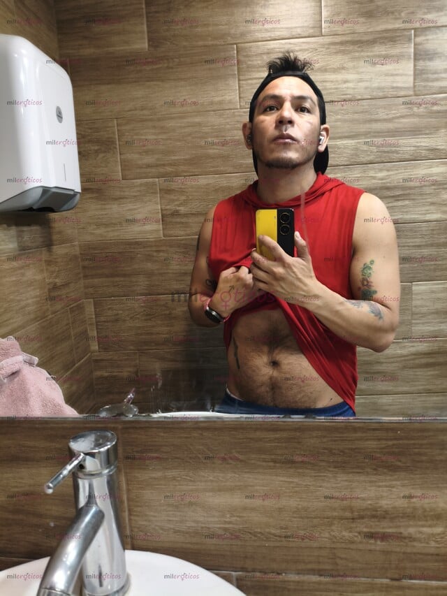 FOTOS DE PROFESOR REAL INTER ACTIVO DISPONIBLE CUMPLIENDO FANTASIAS