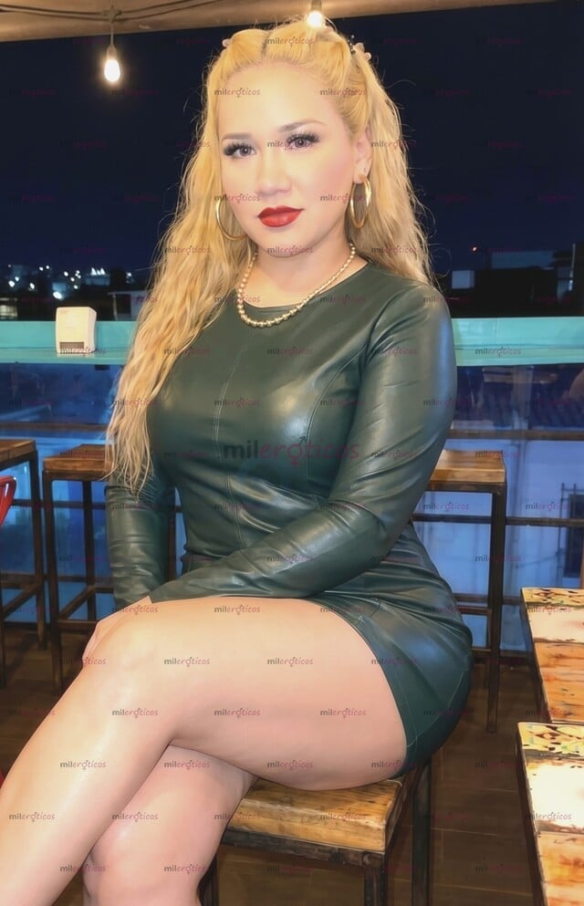 FOTOS DE HOLIS SOY UNA CHICA COMPLACIENTE. RUBIA. AQUÍ ESTOY PARA HACERTE FELIZ LAS VECES