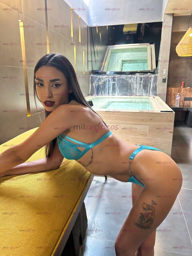 FOTOS DE DANIA CHICA ESCORT DE LUJO. CUENTA CON LUGAR,