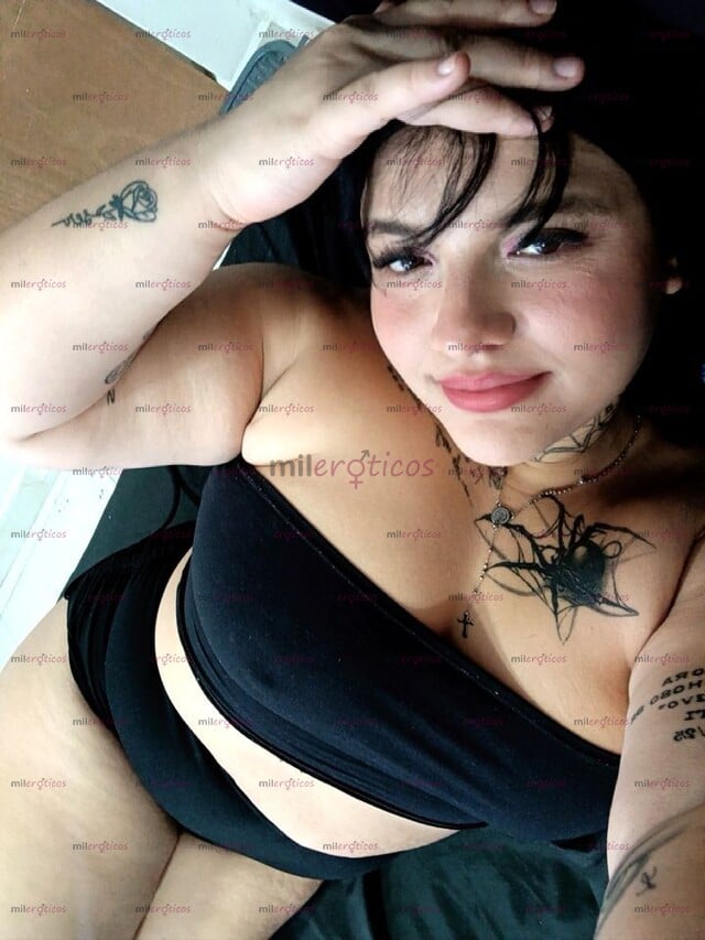 FOTOS DE RICA PERRA TRAGONA VEN DISFRUTA DE UN RICO BABOSO SEXO ORAL