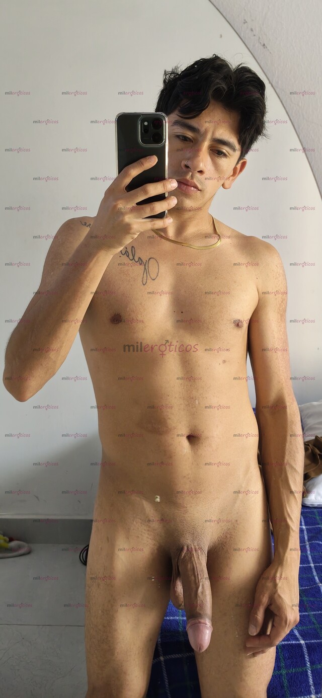 FOTOS DE ENCANTADOR JOVENCITO, SENSUAL Y CANDENTE 3332521473