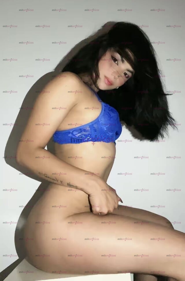 FOTOS DE HOLA AMOR, ME LLAMÓ BÁRBARA, TENGO 22 AÑOS, SOY FLACA Y MIDO UNO 60