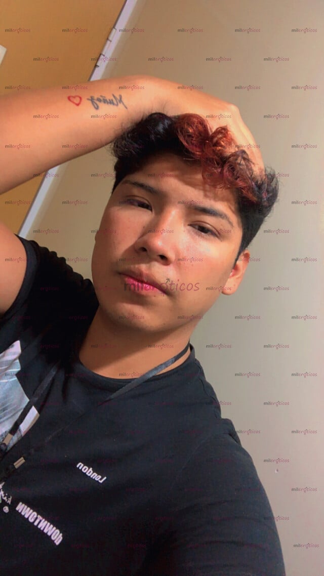 FOTOS DE CHICO GAY PASIVO COMPLACIENTE DISPUESTO A PASARLA RICO Y COMPLACERTE