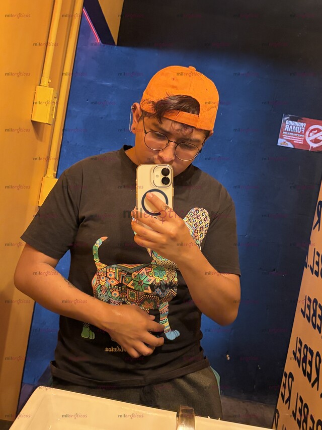 FOTOS DE SANTIAGO VERSÁTIL CDMX MUY COMPLACIENTE
