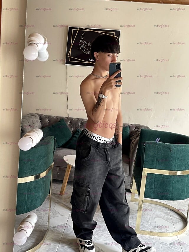 FOTOS DE CHICO JOVEN, COMPLACIENTE Y DISPONIBLE PARA TI!!