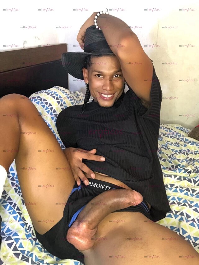 FOTOS DE VALENTINO CON APARTAMENTO DISPONIBLE SUPER DISCRETO LLAMAME 3107273044