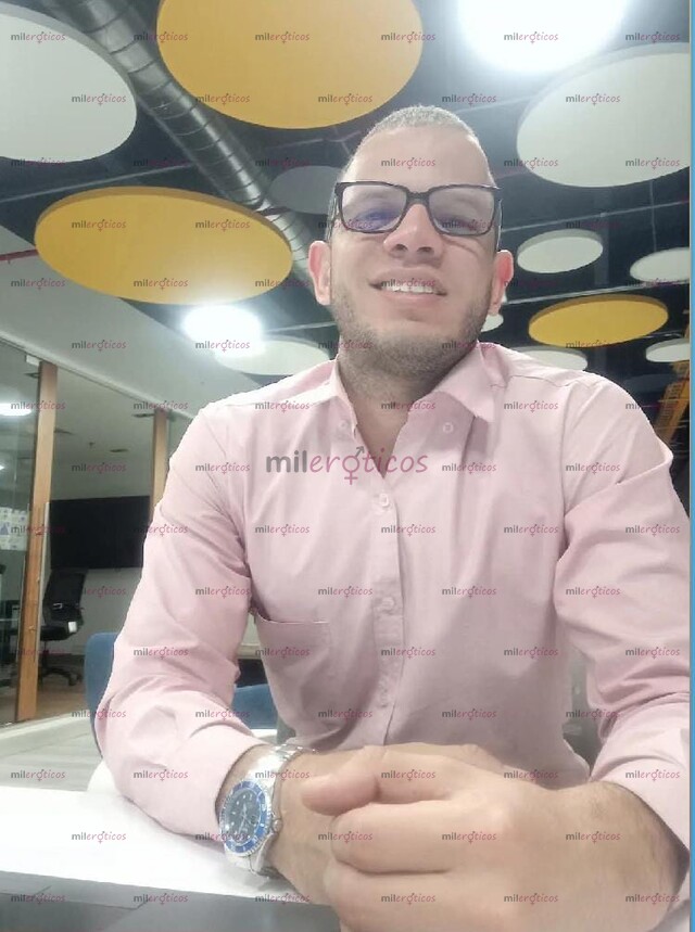 FOTOS DE CARL, TU AMANTE PARA EL RECUERDO. CARTAGENERO, APASIONADO