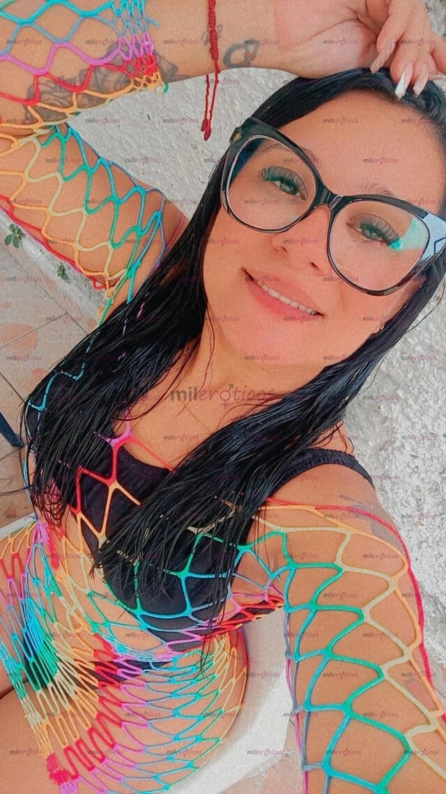 FOTOS DE HOLA AMOR ME LLAMO ESTEFANÍA ESTOY DISPUESTA A PASARLA BIEN RICO PAPI
