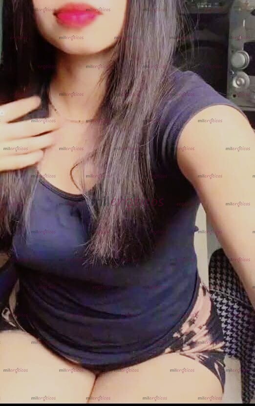 FOTOS DE MELY UNA CHICA ARDIENTE Y MUY COMPLACIENTE. MANDAME WHATSAPP