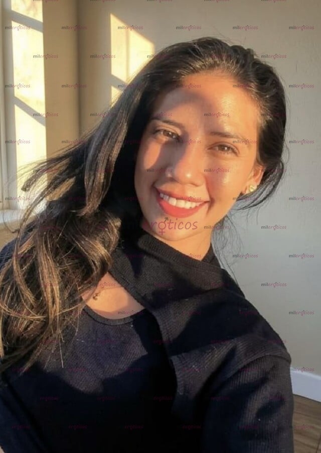 FOTOS DE TU DIME LO QUE DESEAS Y YO LO HAGO REALIDAD ALEGRE , CARISMÁTICA Y CARIÑOSA
