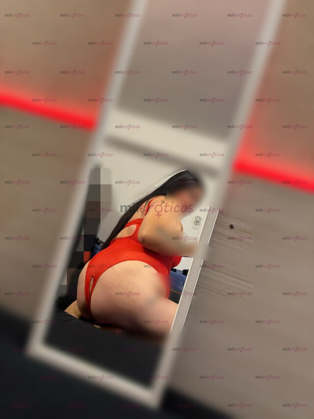 FOTOS DE SOY XIME UNA NENA CACHONDITA , APRETADA CON UNAS ENORMES TETAS