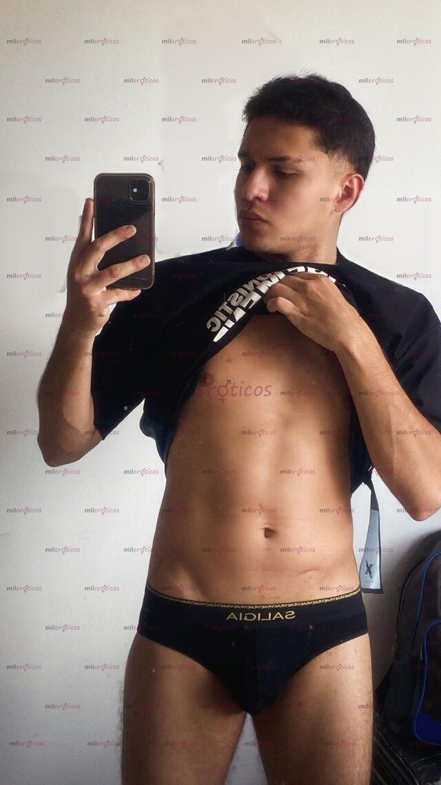 FOTOS DE VERSÁTIL CON GANAS DE PASAR UN RATO AGRADABLE