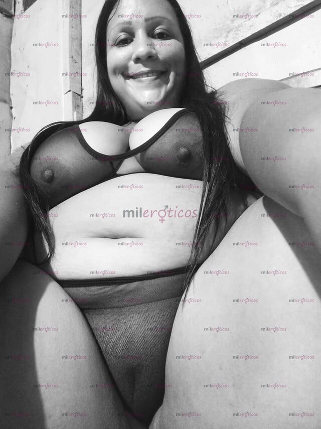 FOTOS DE SOY KATHALEYA PAPI, UNA PUTITA LISTA PARA SACARTE TODA LA LECHITA