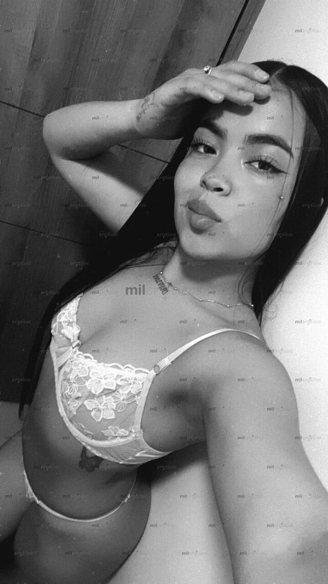 FOTOS DE SOY SOFÍA HERMOSA UNIVERSITARIA DE 18 AÑITOS, TIERNA CON UN TOQUE DE MALICIA